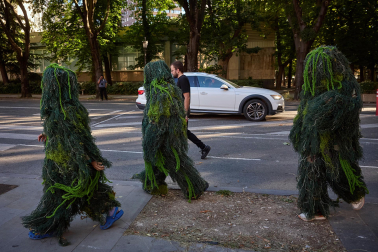 Plantón-móvil. Festival Arbola