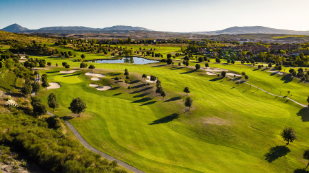 Villa de lujo en primera línea de golf en Gorraiz