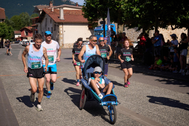 Fotos de la XIII Carrera Solidaria de Ziordia