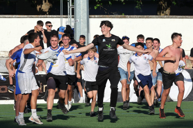 El Cantolagua regresó a Tercera División tras vencer el playoff contra el Baztan. 1-1 en la ida y 4-3 para los de Sangüesa en la vuelta.
