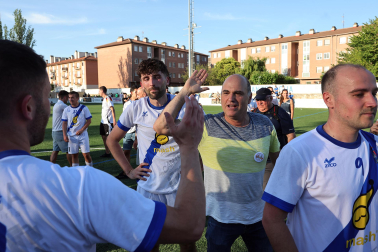 El Cantolagua regresó a Tercera División tras vencer el playoff contra el Baztan. 1-1 en la ida y 4-3 para los de Sangüesa en la vuelta.