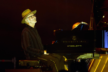 Fotos del concierto de Ludovico Einaudi en el Navarra Arena