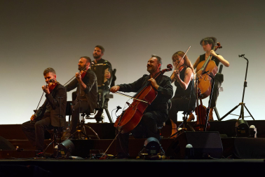 Fotos del concierto de Ludovico Einaudi en el Navarra Arena