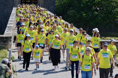 Fotos de la XII Marcha Contra el Cáncer en Pamplona