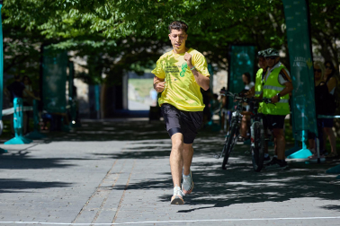 Fotos de la XII Marcha Contra el Cáncer en Pamplona