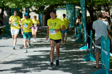 Fotos de la XII Marcha Contra el Cáncer en Pamplona