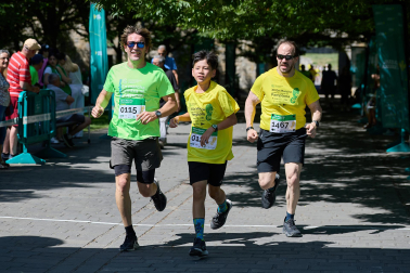 Fotos de la XII Marcha Contra el Cáncer en Pamplona