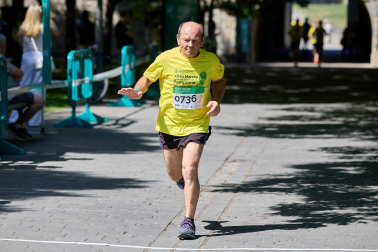 Fotos de la XII Marcha Contra el Cáncer en Pamplona