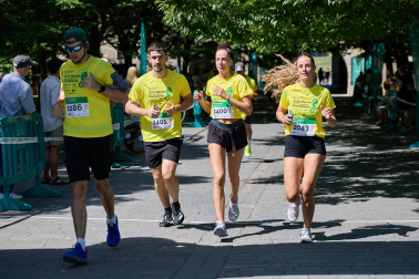 Fotos de la XII Marcha Contra el Cáncer en Pamplona