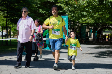 Fotos de la XII Marcha Contra el Cáncer en Pamplona