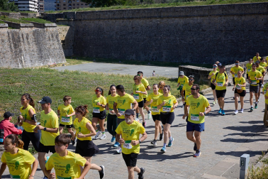 Fotos de la XII Marcha Contra el Cáncer en Pamplona