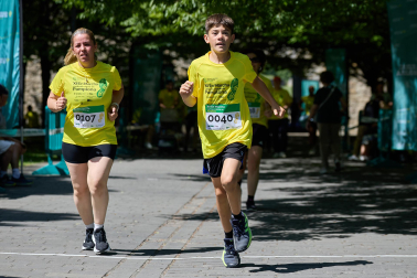 Fotos de la XII Marcha Contra el Cáncer en Pamplona