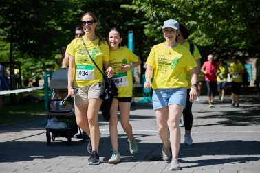 Fotos de la XII Marcha Contra el Cáncer en Pamplona