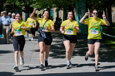 Fotos de la XII Marcha Contra el Cáncer en Pamplona