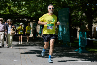 Fotos de la XII Marcha Contra el Cáncer en Pamplona