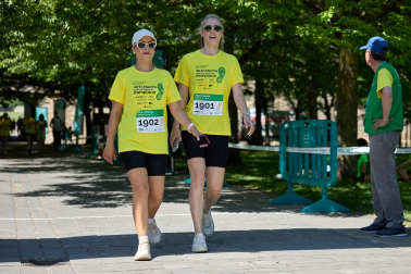 Fotos de la XII Marcha Contra el Cáncer en Pamplona