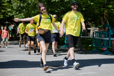 Fotos de la XII Marcha Contra el Cáncer en Pamplona