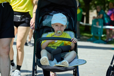 Fotos de la XII Marcha Contra el Cáncer en Pamplona