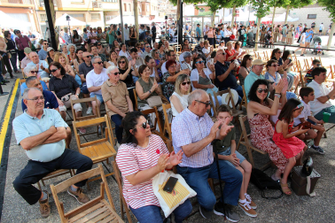 Puestos, actividades y ambiente en Milagro este domingo, 14 de junio, con motivo de la 25 Fiesta de la Cereza
