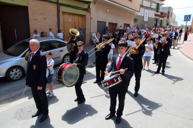 Puestos, actividades y ambiente en Milagro este domingo, 14 de junio, con motivo de la 25 Fiesta de la Cereza