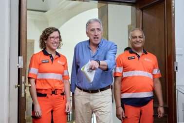 Fotos de los lanzadores del chupinazo de San Fermín 2026, los sanitarios de la subdirección de Urgencias