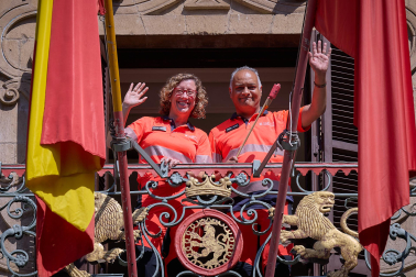Fotos de los lanzadores del chupinazo de San Fermín 2026, los sanitarios de la subdirección de Urgencias