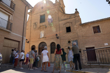 Visita guiada por los atractivos barrocos de Villafranca durante la presentación del número 83 de la revista 'Conocer Navarra'