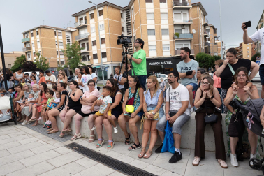El Barrio de Lourdes celebró el inicio de las fiestas de San Juan con el cohete de este viernes 19 de junio
