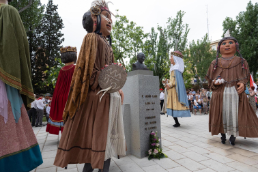 El Barrio de Lourdes celebró el inicio de las fiestas de San Juan con el cohete de este viernes 19 de junio