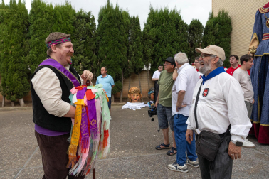 El Barrio de Lourdes celebró el inicio de las fiestas de San Juan con el cohete de este viernes 19 de junio