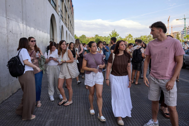 Foto de la OPE de maestros en la Universidad Pública de Navarra.