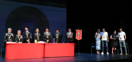 Mariló Montero, Peio Etxeberria, Maria José Calasanz y el Club Atlético Deportivo Tafalla son los nuevos Miembros de Honor de la Orden del Cuto Divino.