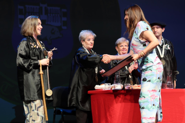 Mariló Montero, Peio Etxeberria, Maria José Calasanz y el Club Atlético Deportivo Tafalla son los nuevos Miembros de Honor de la Orden del Cuto Divino.