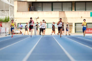Fotos del Campeonato Navarro de Atletismo absoluto