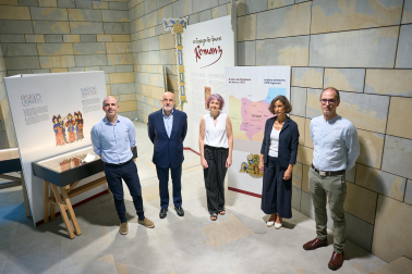 Fotos de la muestra 'Romanz. En lengoage de Navarra' en el Archivo de Navarra