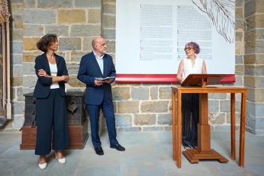 Fotos de la muestra 'Romanz. En lengoage de Navarra' en el Archivo de Navarra