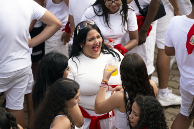Fotos del chupinazo de fiestas de Barañáin 2026