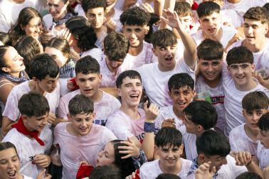 Fotos del chupinazo de fiestas de Barañáin 2026