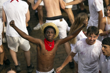 Fotos del chupinazo de fiestas de Barañáin 2026