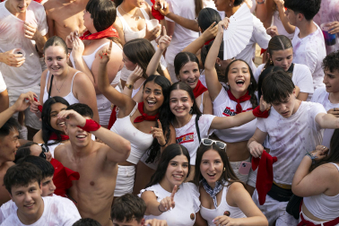 Fotos del chupinazo de fiestas de Barañáin 2026