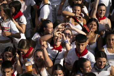 Fotos del chupinazo de fiestas de Barañáin 2026