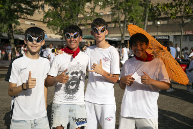 Fotos del chupinazo de fiestas de Barañáin 2026