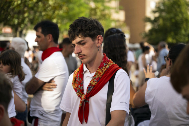 Fotos del chupinazo de fiestas de Barañáin 2026