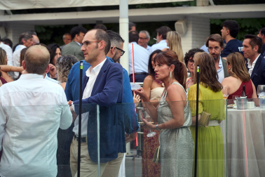 El hotel Tres Reyes acogió este miércoles, 24 de junio, 'La noche de las empresas' organizada por Diario de Navarra