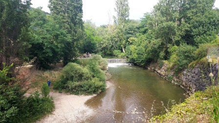 Fotos de la presa de Dorraburu en Villava en la que ha fallecido un joven ahogado