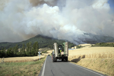 Foto del incendio al norte del monte San Cristóbal