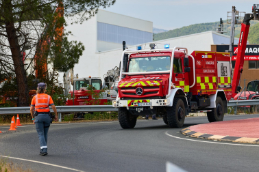 Fotos del incendio en Ezcabarte al norte del monte San Cristóbal