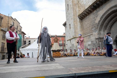 Fotos del Paloteado del Casco Antiguo de Tudela