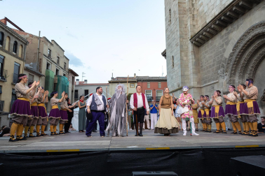 Fotos del Paloteado del Casco Antiguo de Tudela