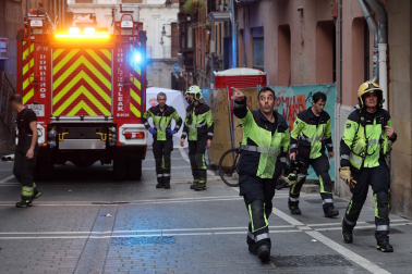 Fotos del atropello de un camión a varias personas en Navarrería